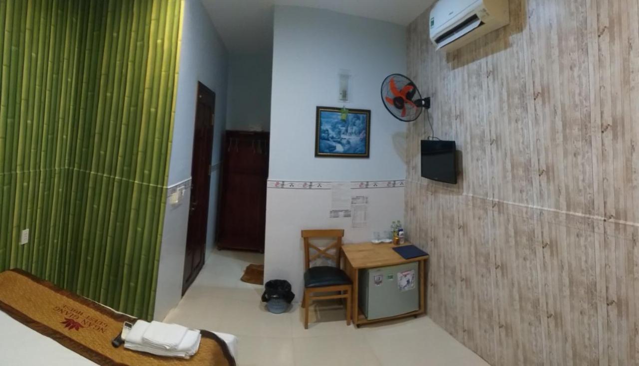 Ngan Giang 2*