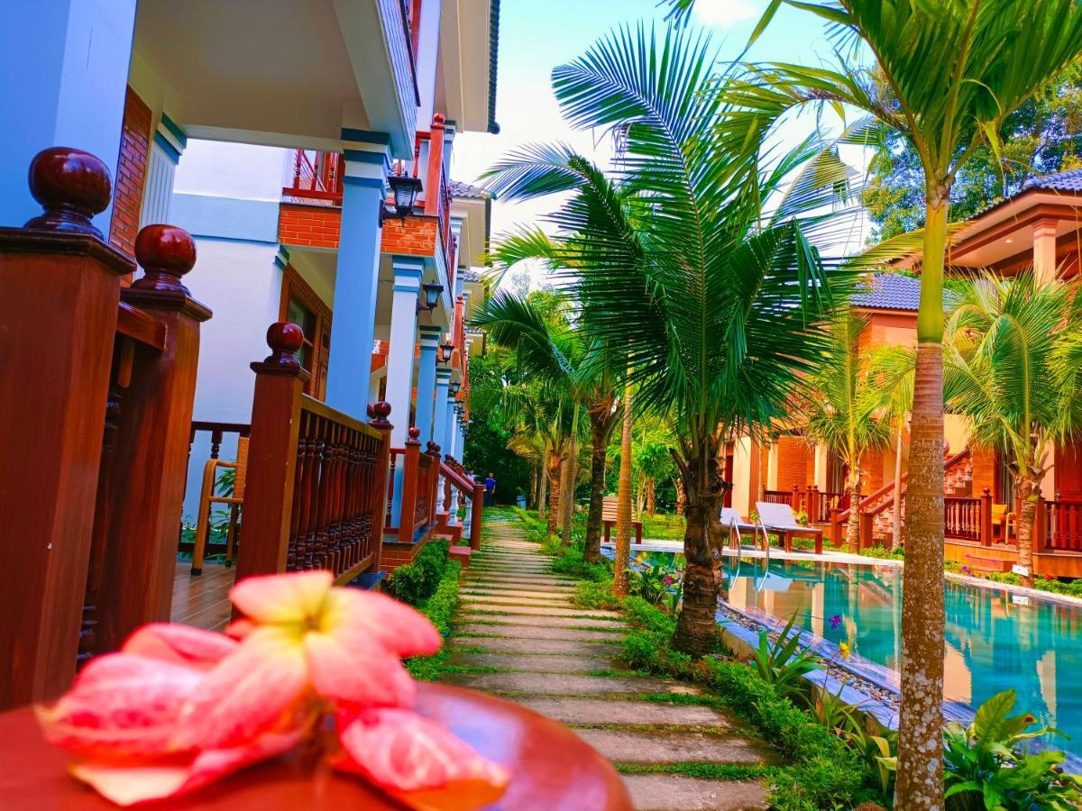Valentina & 3* Phu Quoc