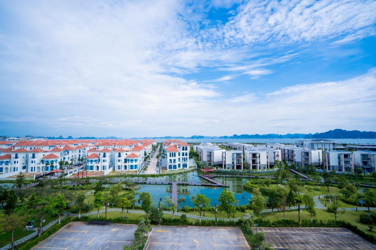 Essence Classic Ha Long