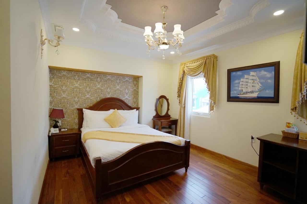 Dream Luxury Hotel 3*