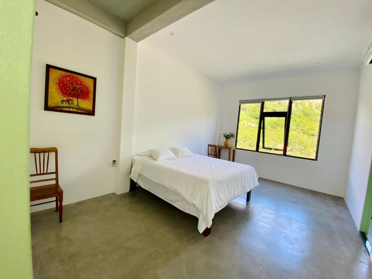 Chanh Ranh House Frühstückspension Vĩnh Hy
