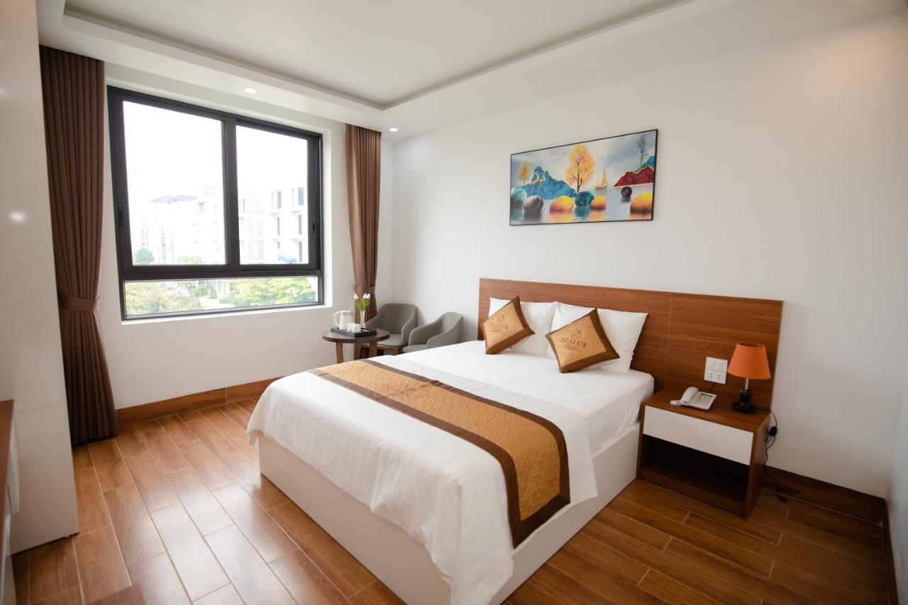 Realux Hotel 3*