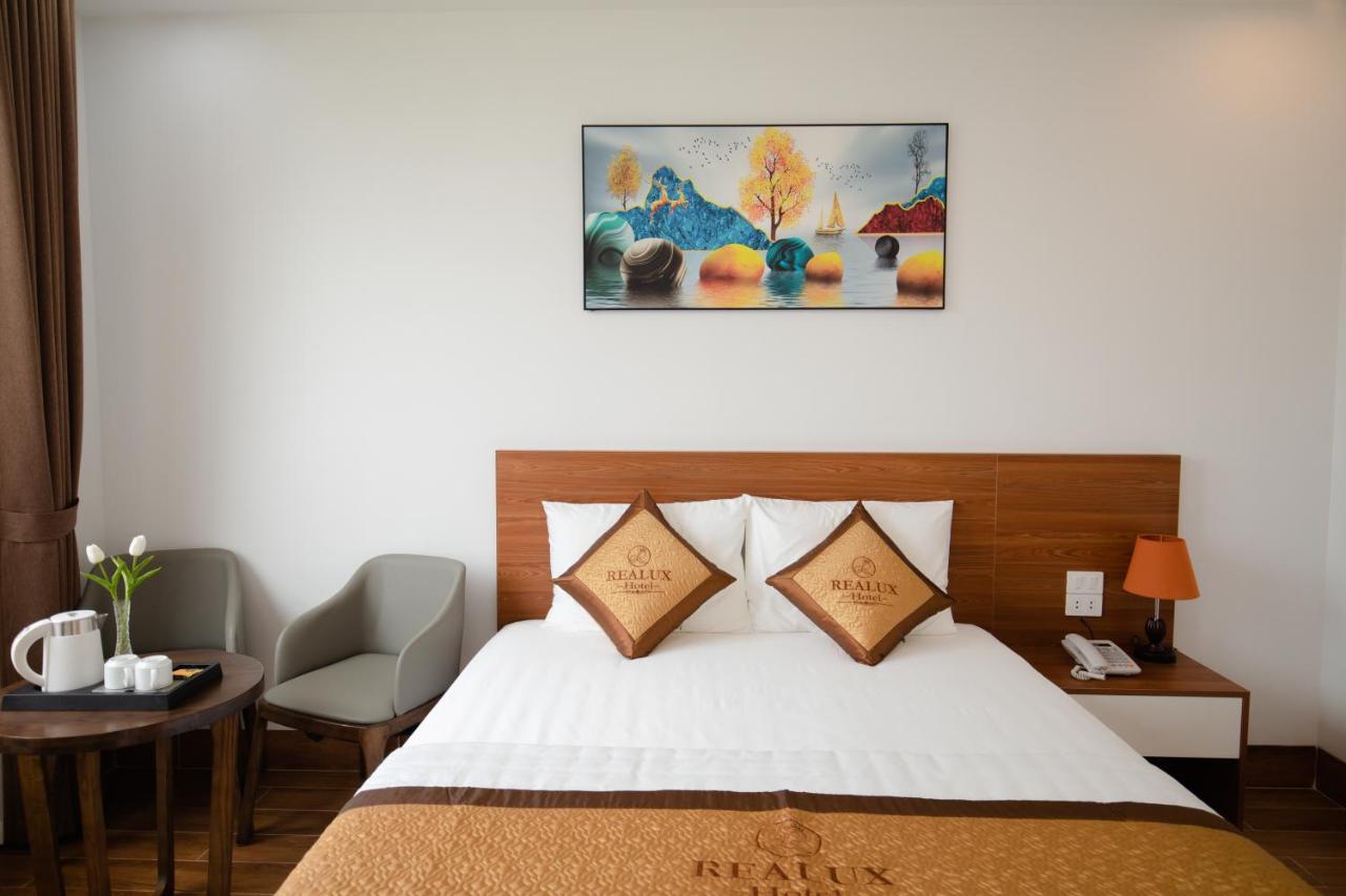 Realux Hotel