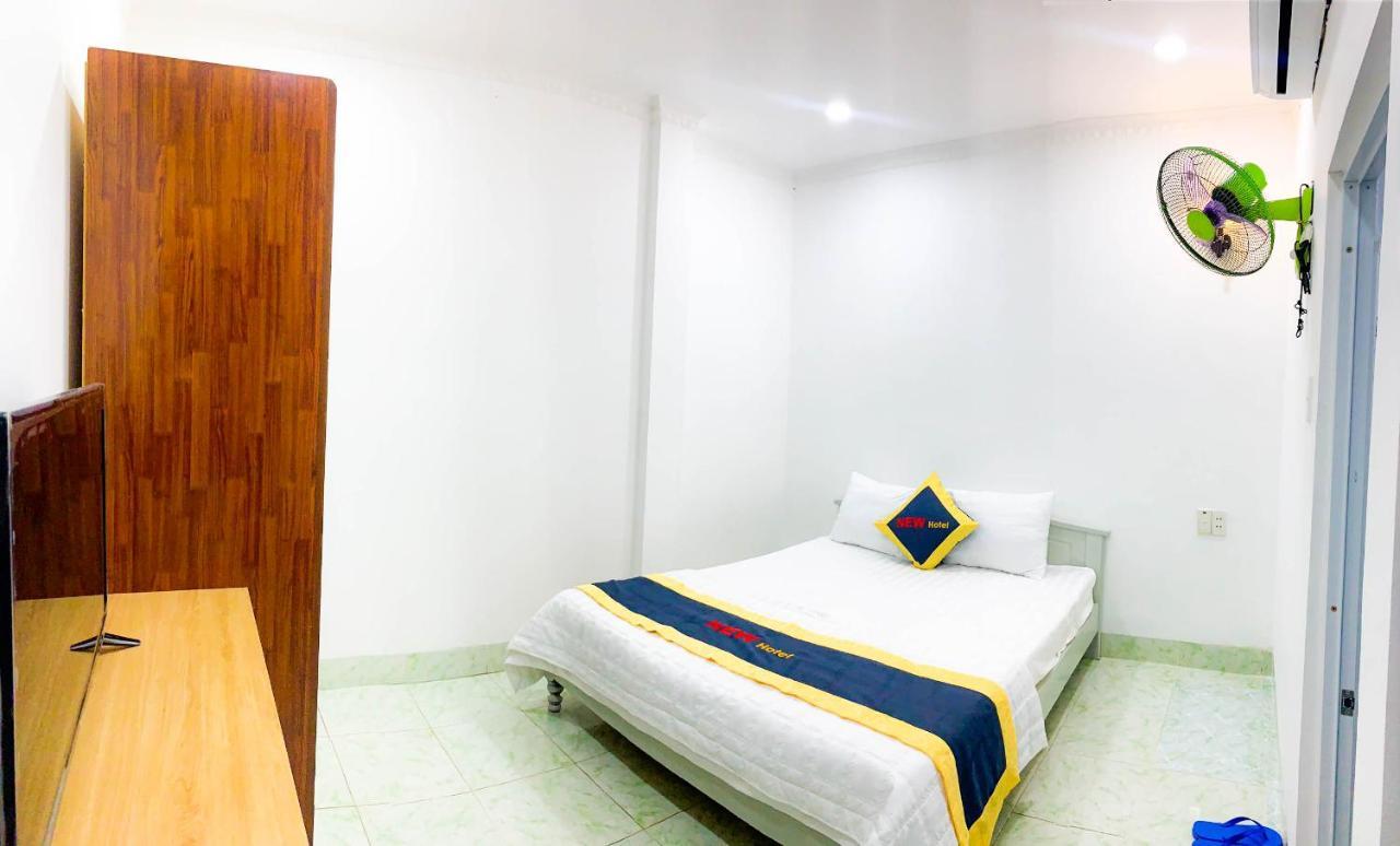 Hotel New *