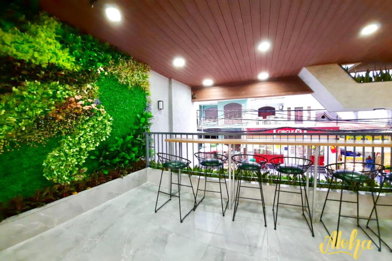 Aloha Hotel 3*