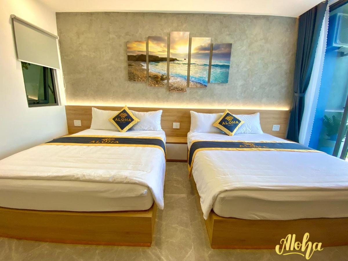 Aloha Hotel