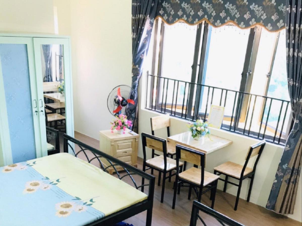 Pra-ha Hotel Tam Ðảo