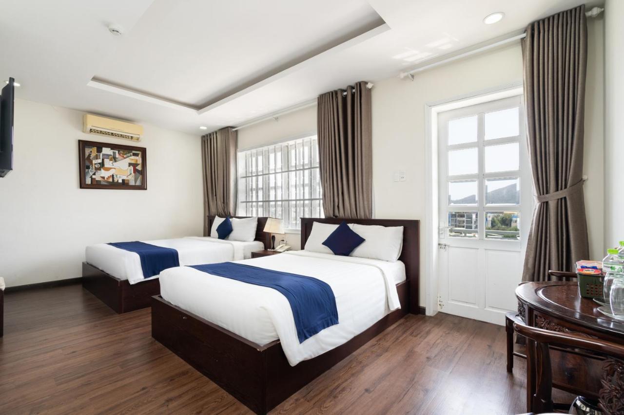 Joi Hospitality - 3*