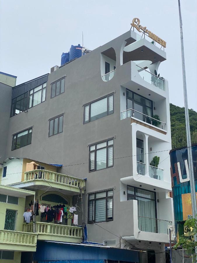 Qui's Hotel