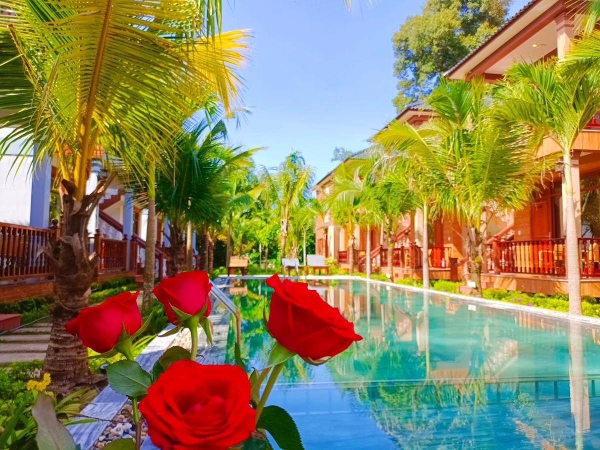 Valentina & Phu Quoc