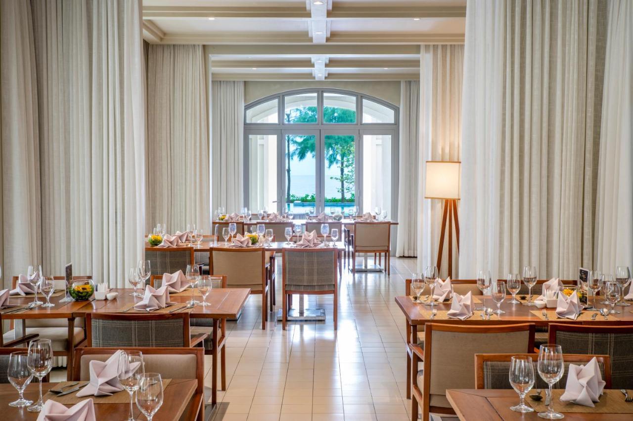 Resort Flc Luxury Samson Sam Son