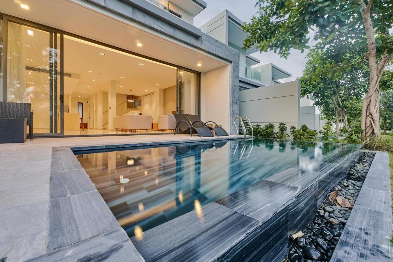 Clean & Quiet - The Point Biệt thự