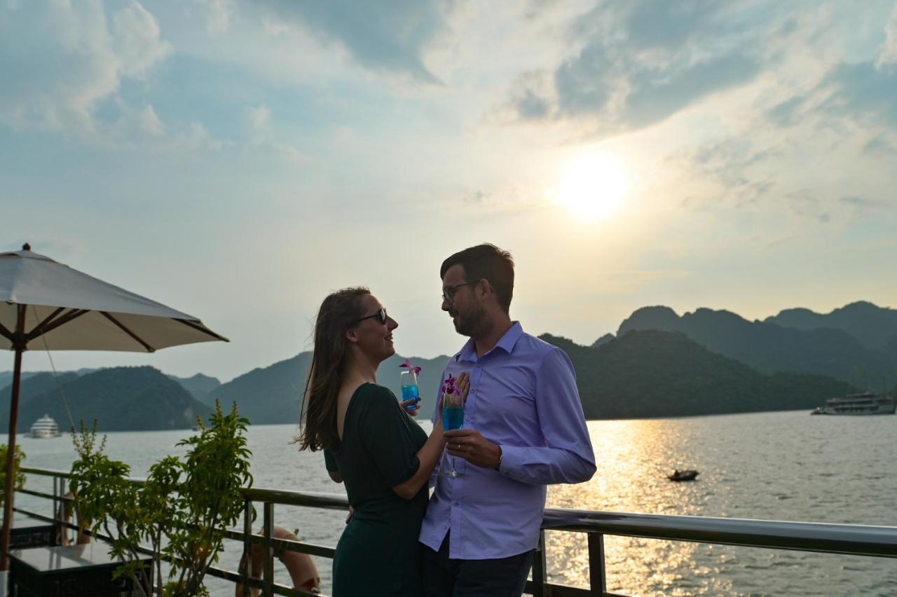Hotel Cat Ba Ocean Cruise Hạ Long