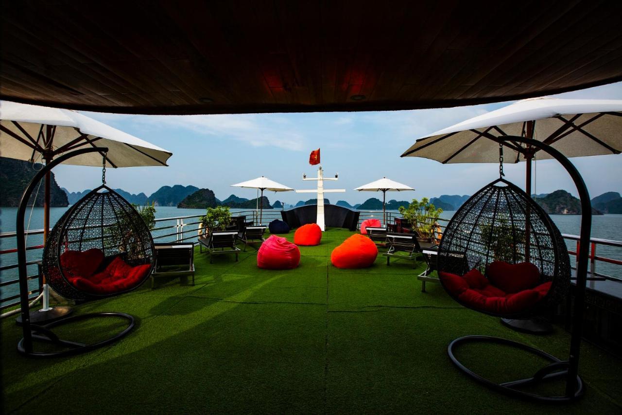 Cat Ba Ocean Cruise Hạ Long