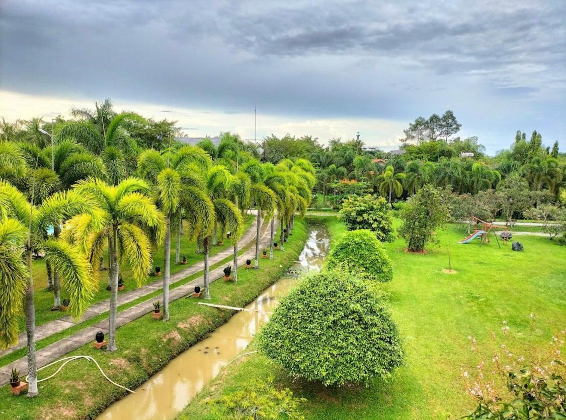 Hotel Les Hameaux De L'orient 3*