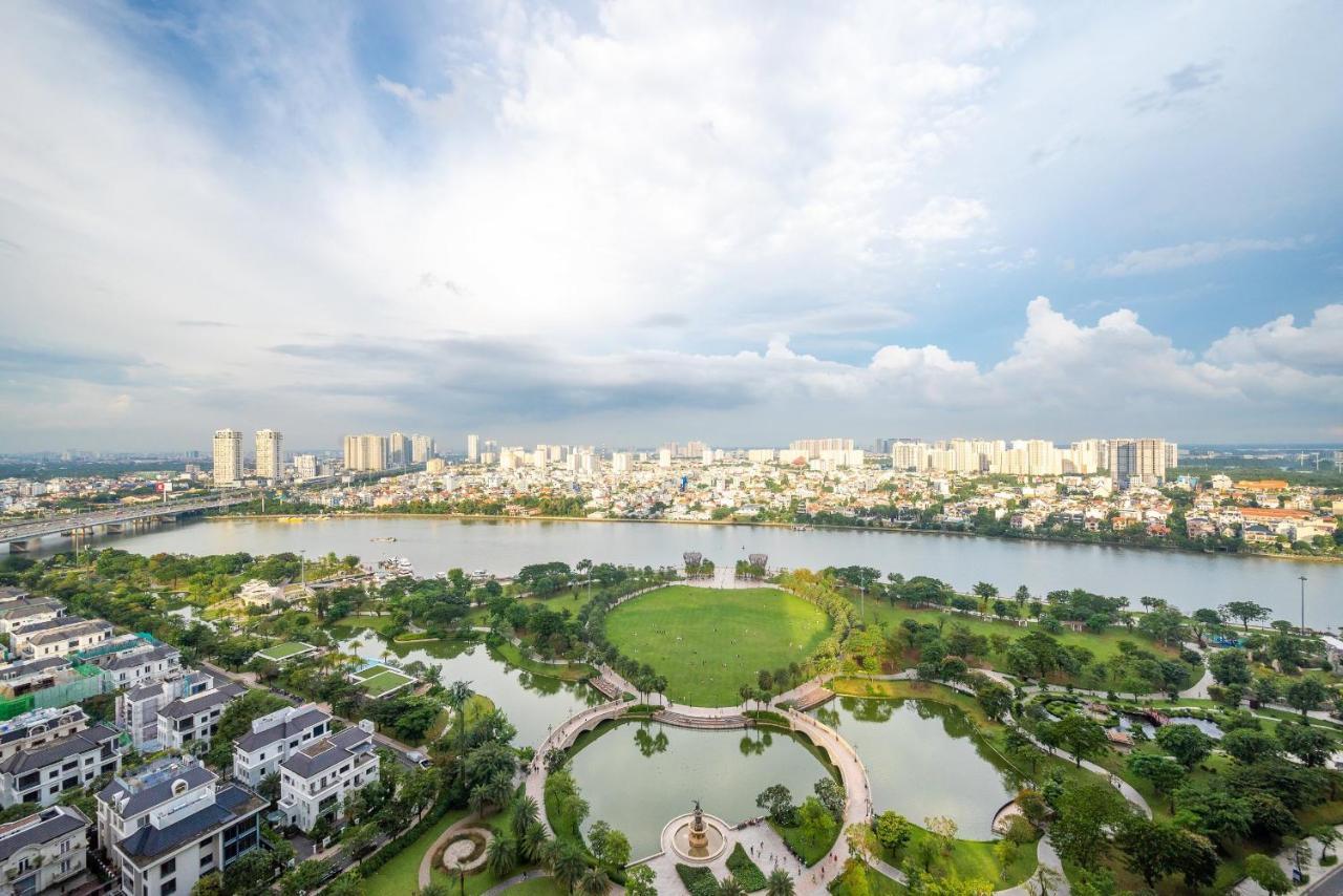 The Landmark 81 Luxury 1234pn Apartment *