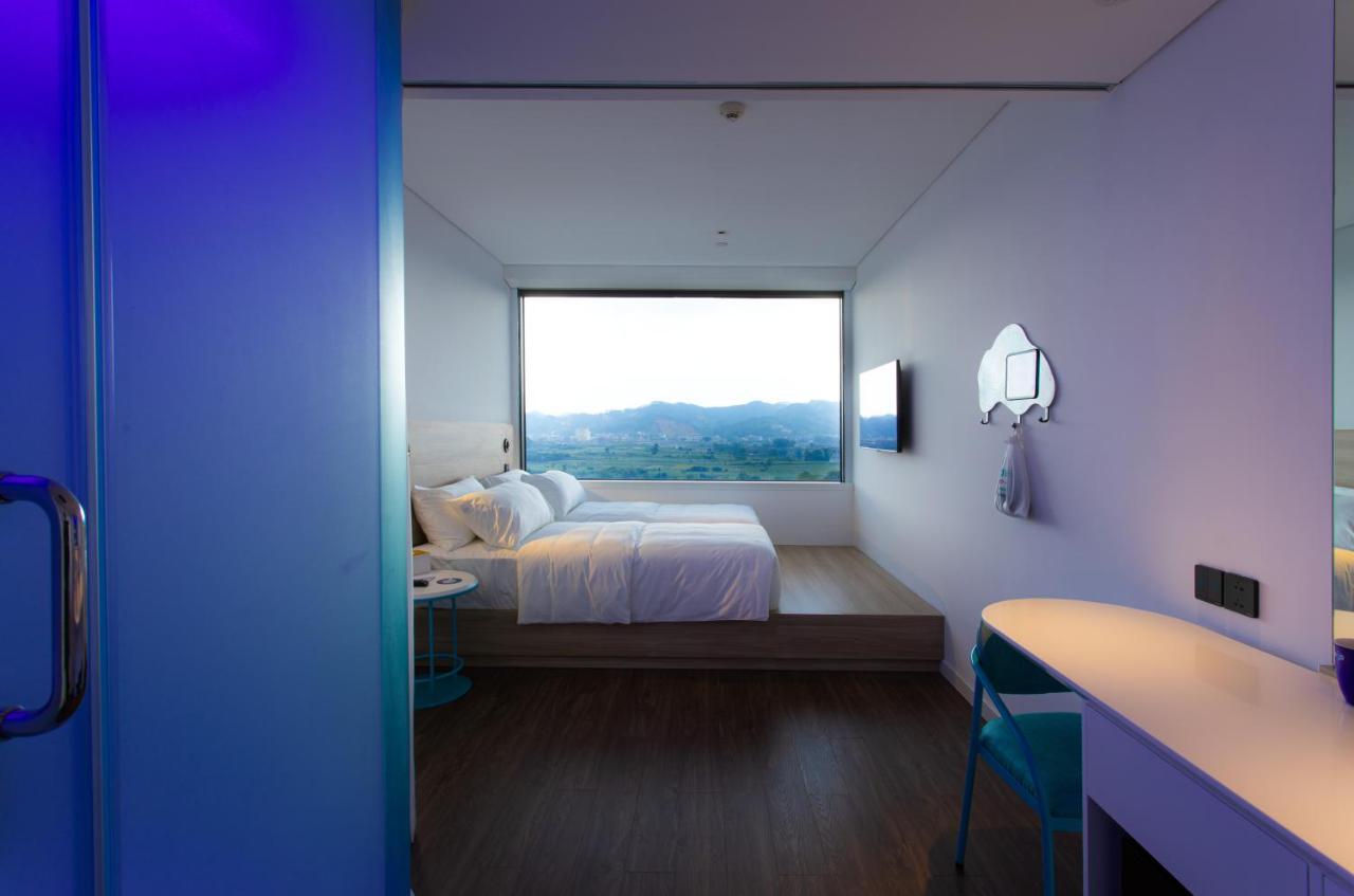 Tru By Hilton Centre Hotel 4*