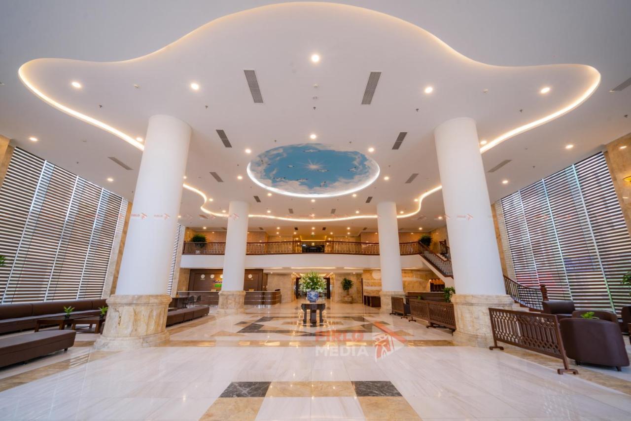 Dream Khách sạn 4*