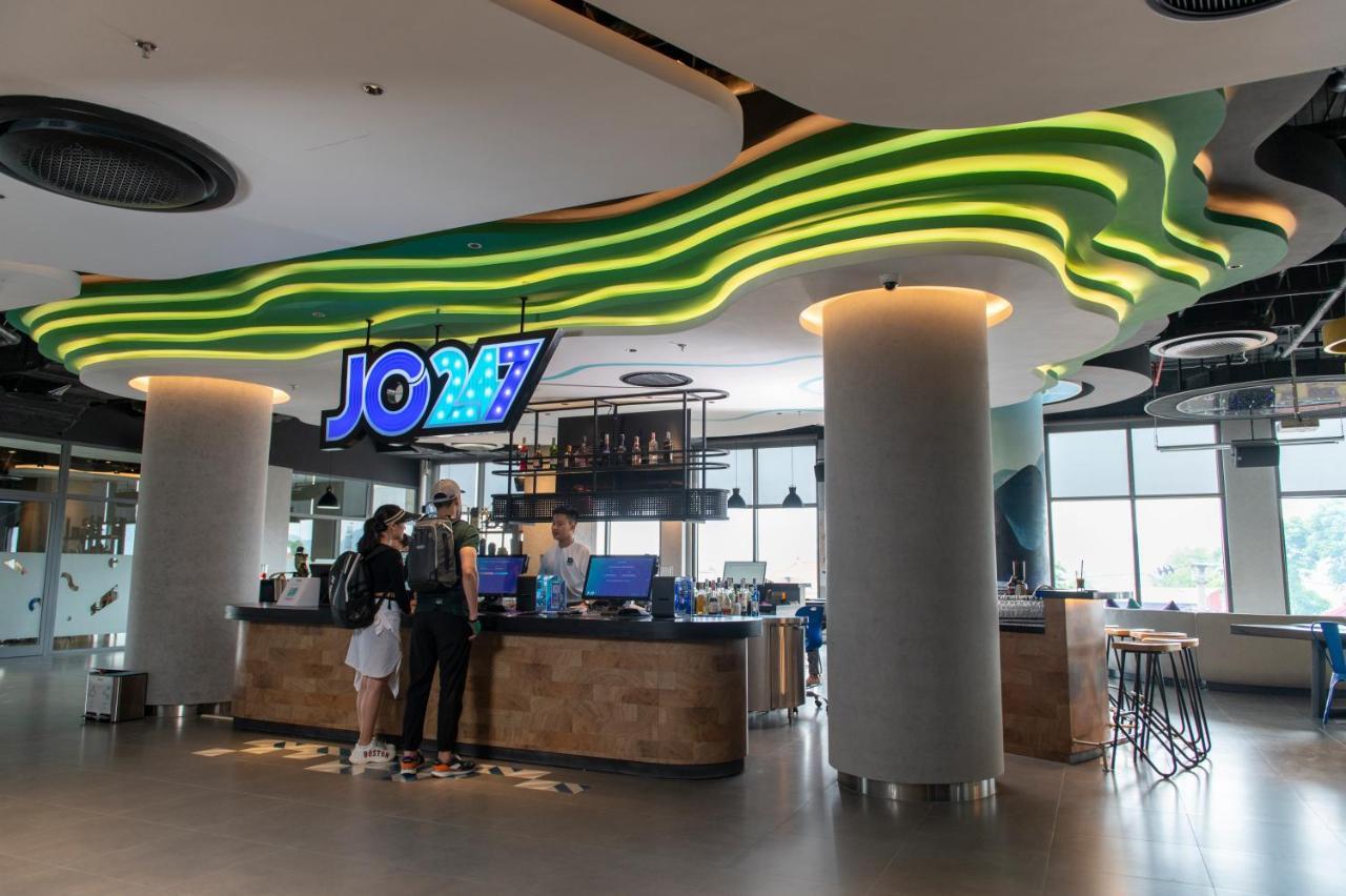Tru By Hilton Centre 4*