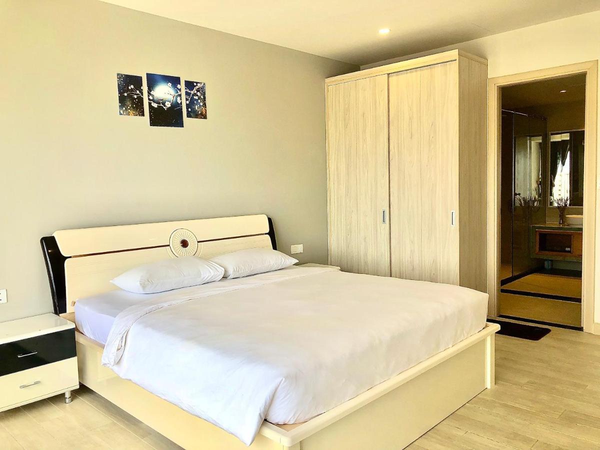 Gold Coast Luxury Apartment *