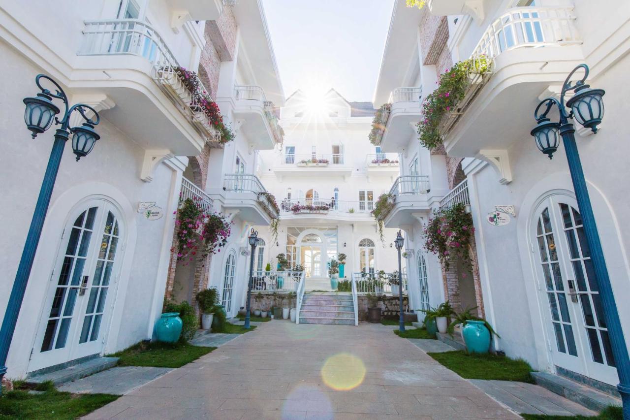 De Charme Village Resort Đà Lạt