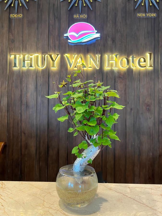 Thuy Hotel 3*