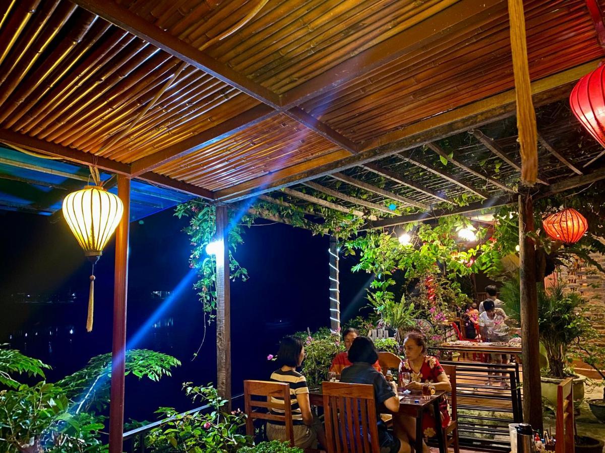 Hotel Coco Riverside Phong Nha