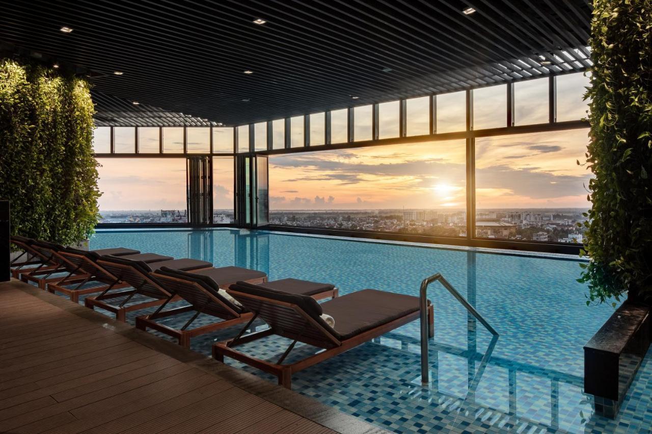 Melia Vinpearl Hotel 5*