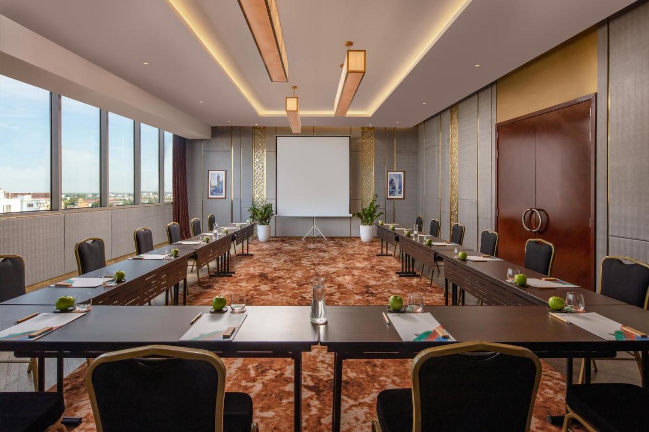 Melia Vinpearl 5* Hue