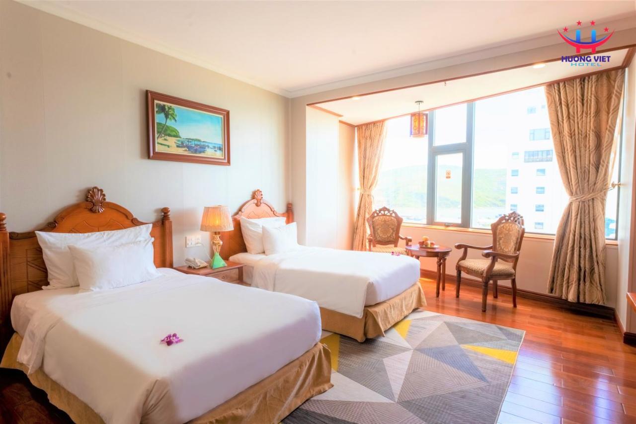 Hotel Huong Viet - Beachfront