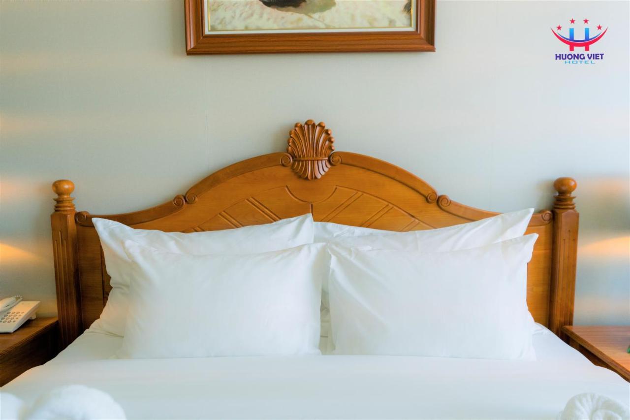 Huong Viet - Beachfront Hotel