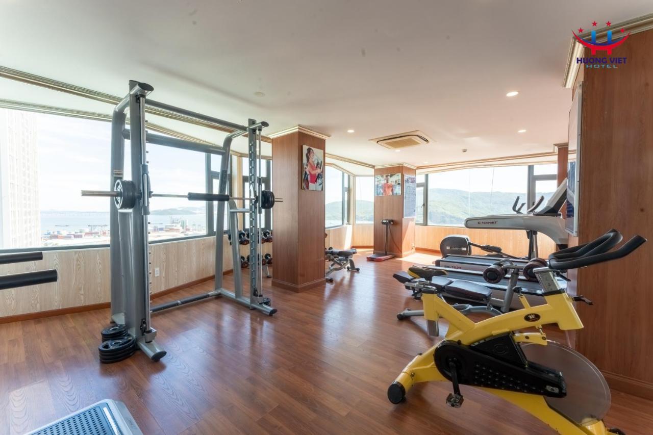 Huong Viet - Beachfront Hotel