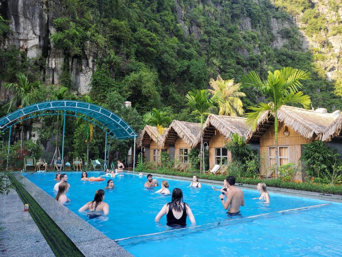 Tam Coc Valley Ninh Bình