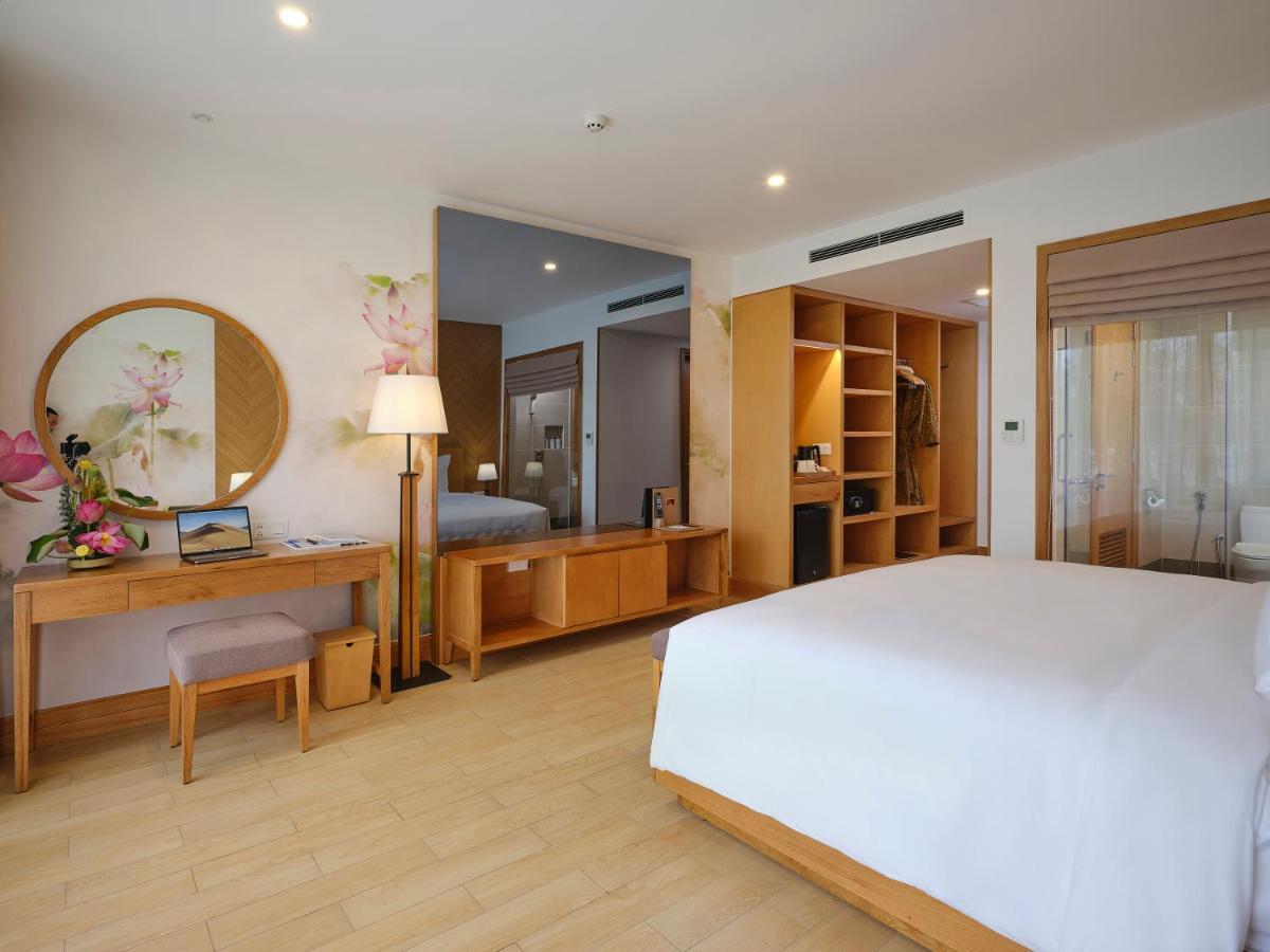 Selectum Noa 5*