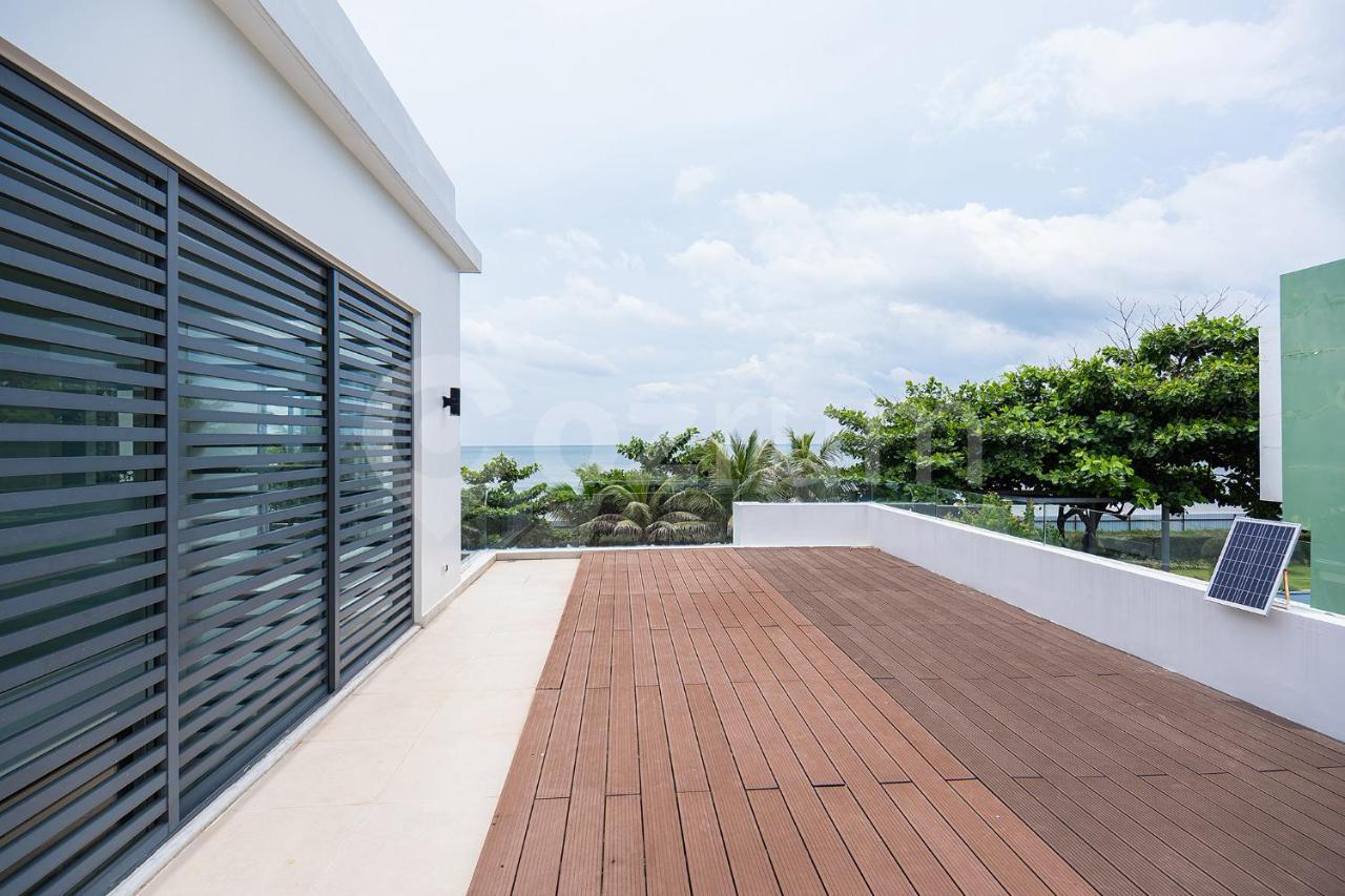 Aria Resort, The Sea By 10m,bien Va Ho Boi Rieng