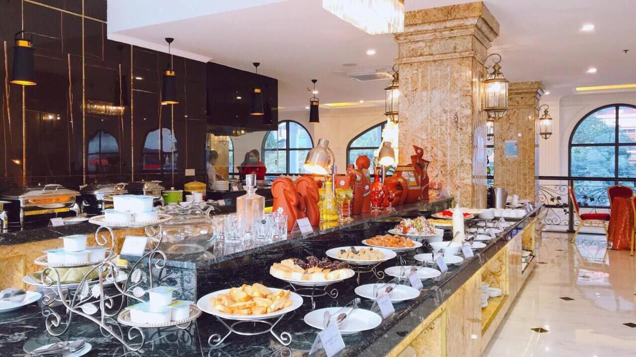 Hotel Phoenix