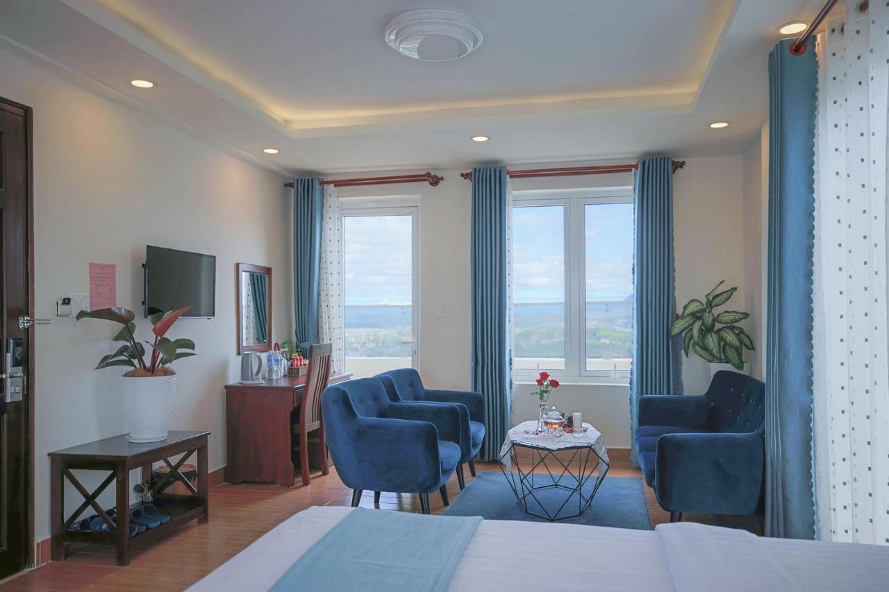 Rose Valley Vietnam Hotel 3*