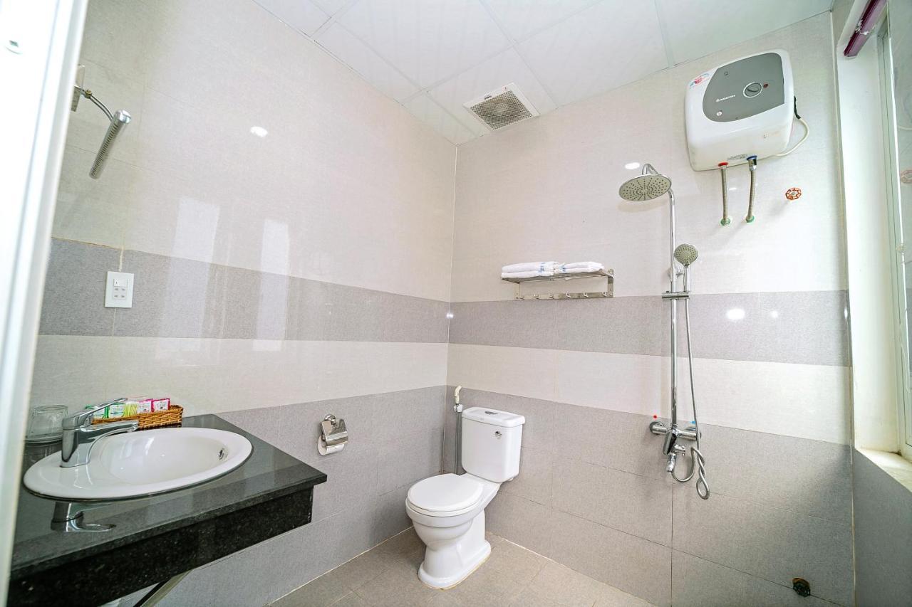 Hotel Khach San Vinh Hoi Pleiku