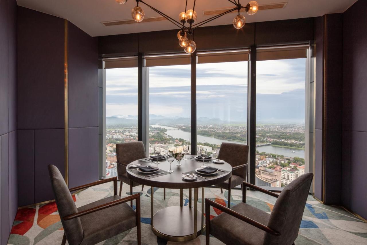Hotel Melia Vinpearl 5*