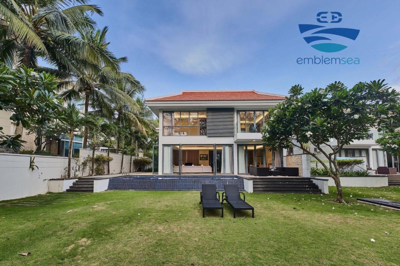 Emblem Sea 4 Bedroom