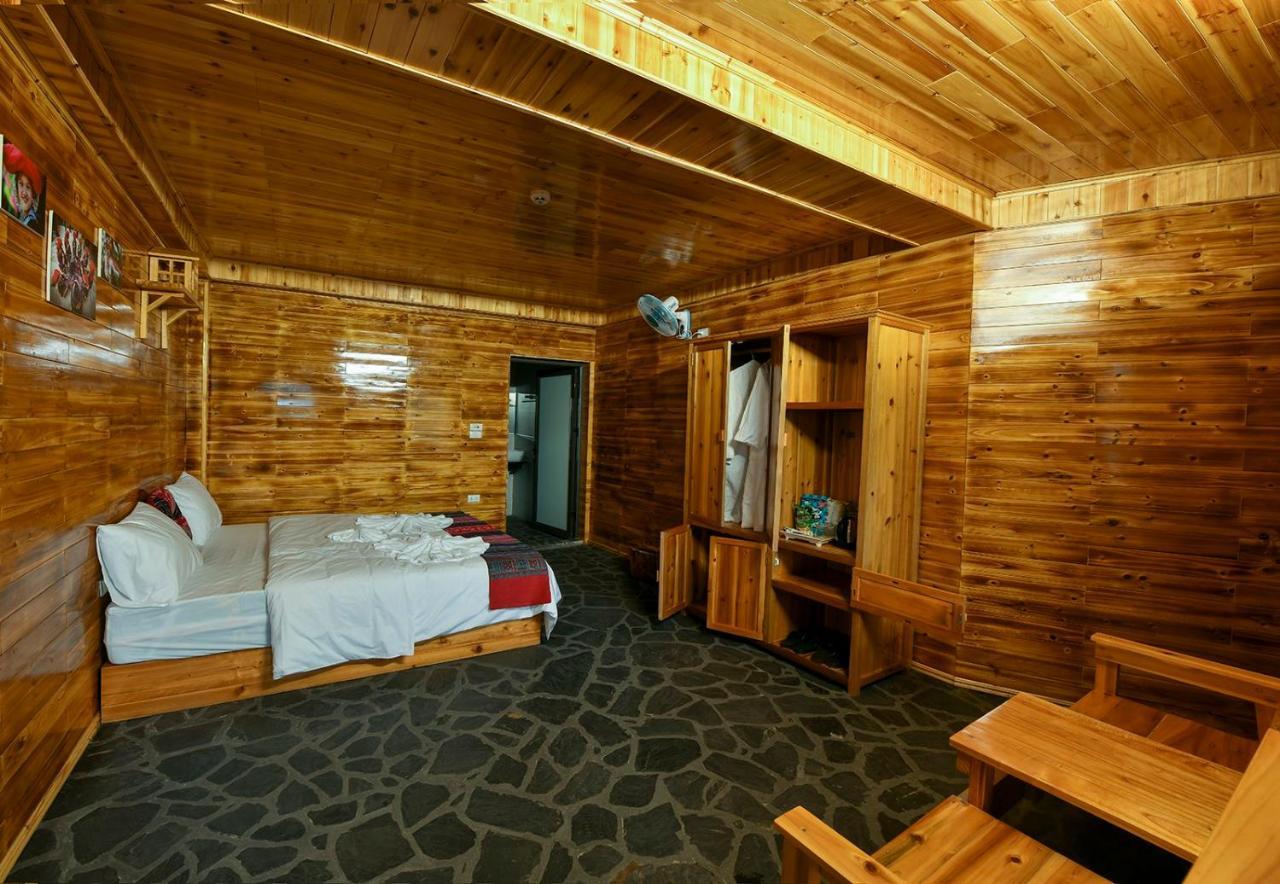 Mt House 3*