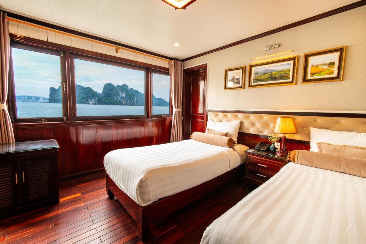 Swan Cruises Halong Ha Long