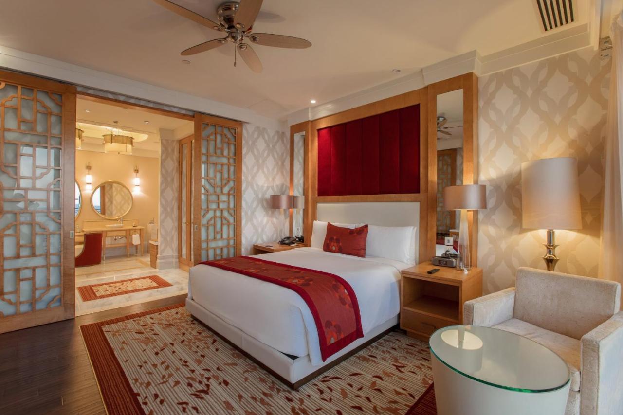Intercontinental Grand Resort