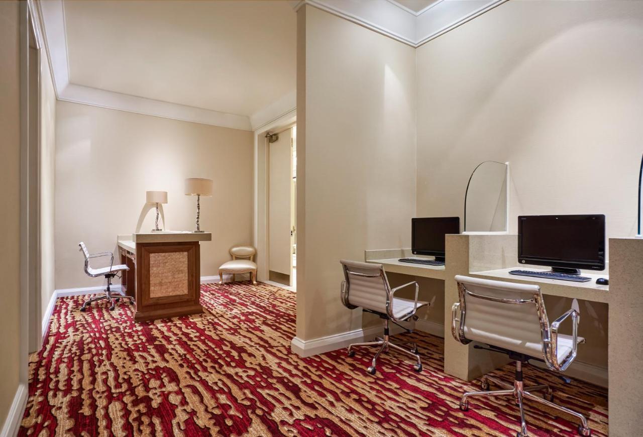 Intercontinental Grand 5* Hồ Tràm