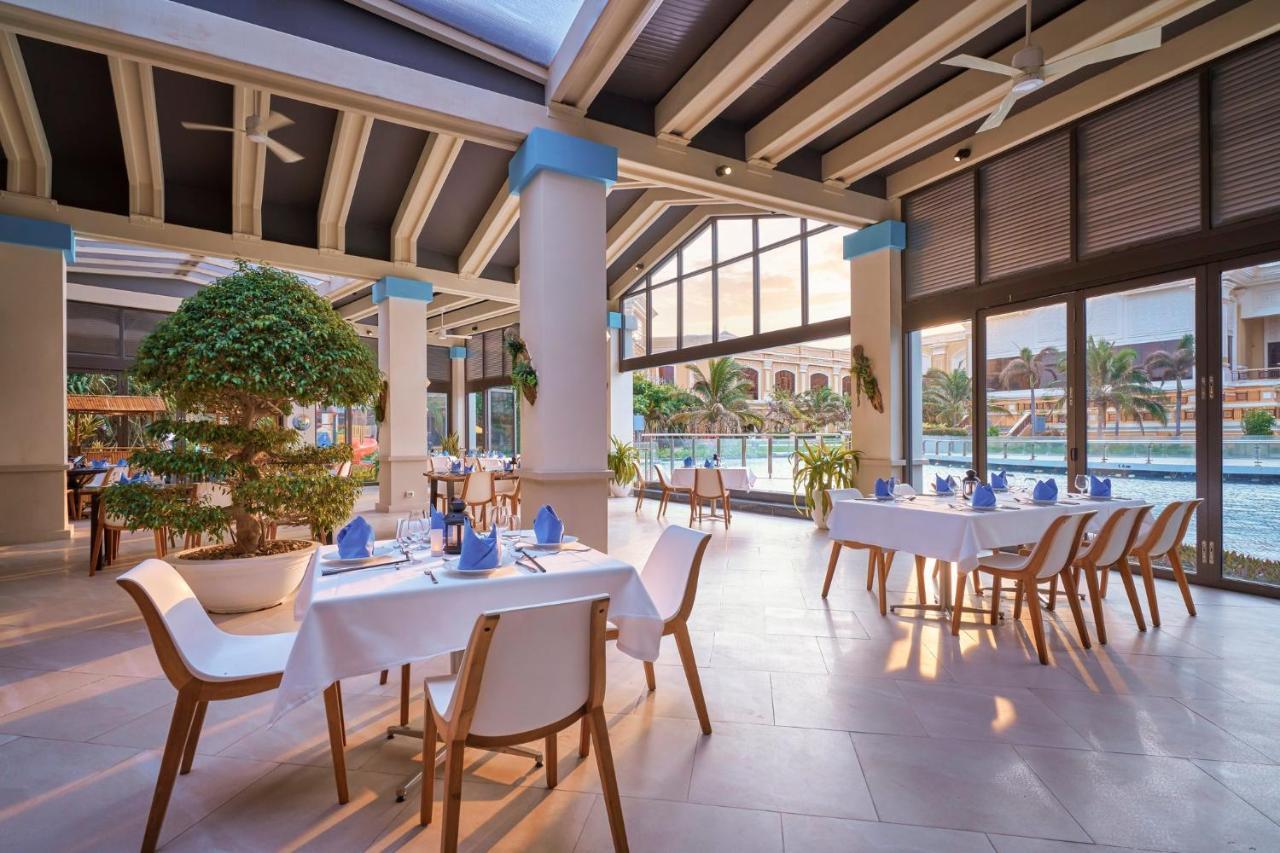 Intercontinental Grand 5*
