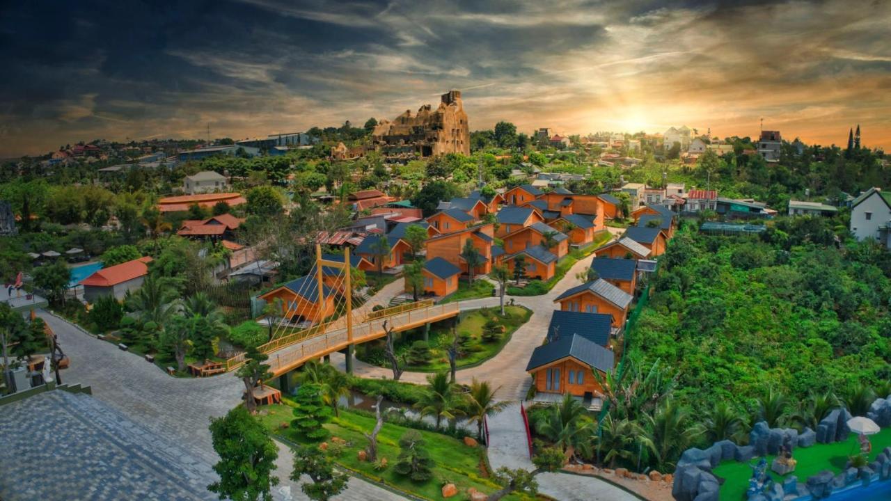 Tea Resort