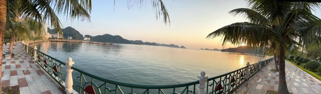 Thai Bao Dong Khe Sau