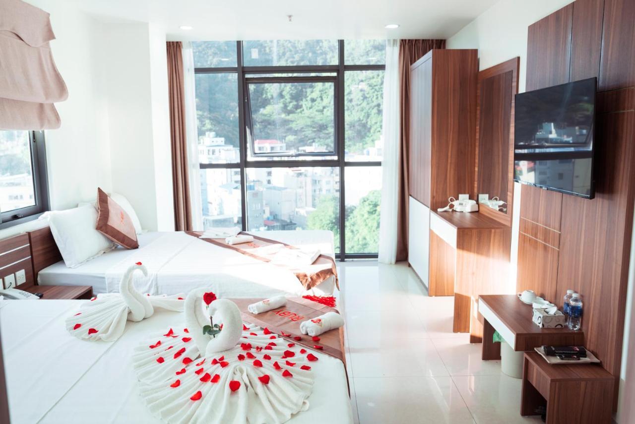 Hong Quang Hotel