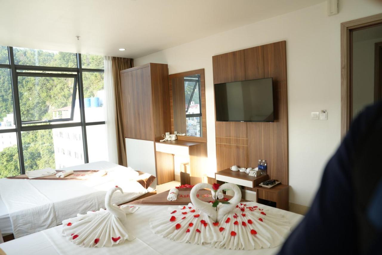 Hotel Hong Quang 2*