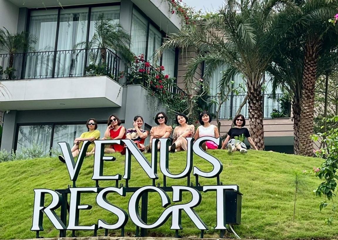 Flamingos Venus -xanh - 4 Phong Ngu Be Boi Rieng Villa *